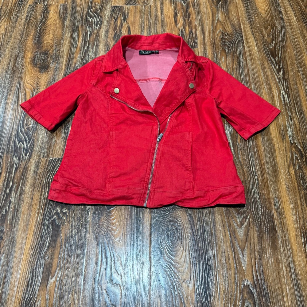 DG2 Diane Gilman M Denim Jacket Womens Red Short Sleeve Asymmetric Zip Denim